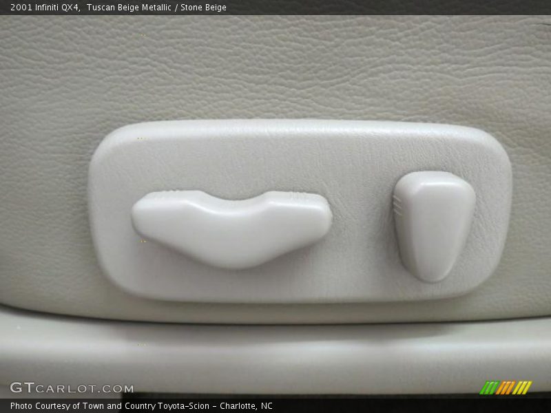 Tuscan Beige Metallic / Stone Beige 2001 Infiniti QX4