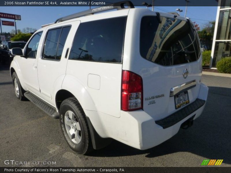 Avalanche White / Graphite 2006 Nissan Pathfinder SE 4x4