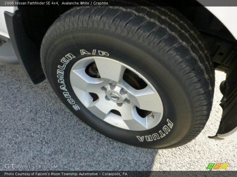 Avalanche White / Graphite 2006 Nissan Pathfinder SE 4x4