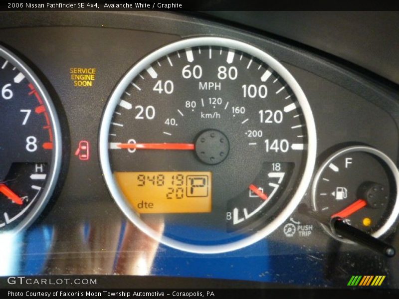 Avalanche White / Graphite 2006 Nissan Pathfinder SE 4x4
