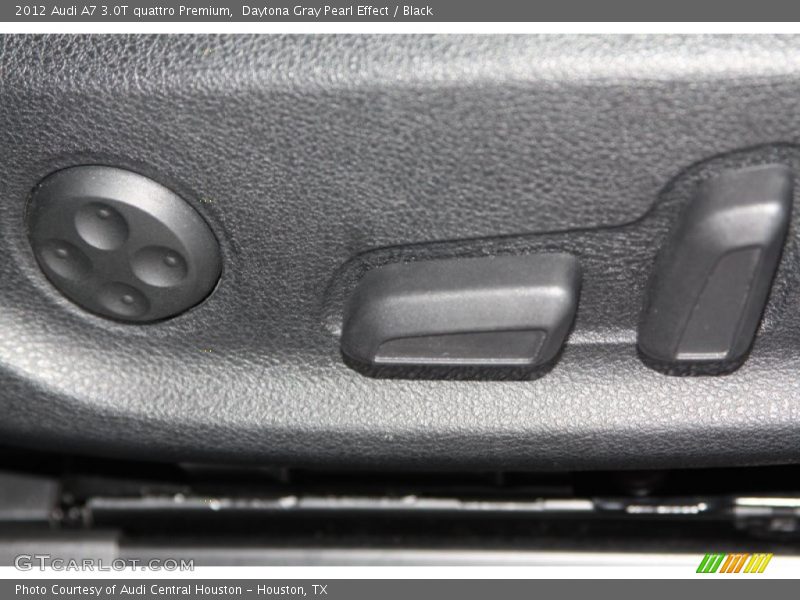 Controls of 2012 A7 3.0T quattro Premium