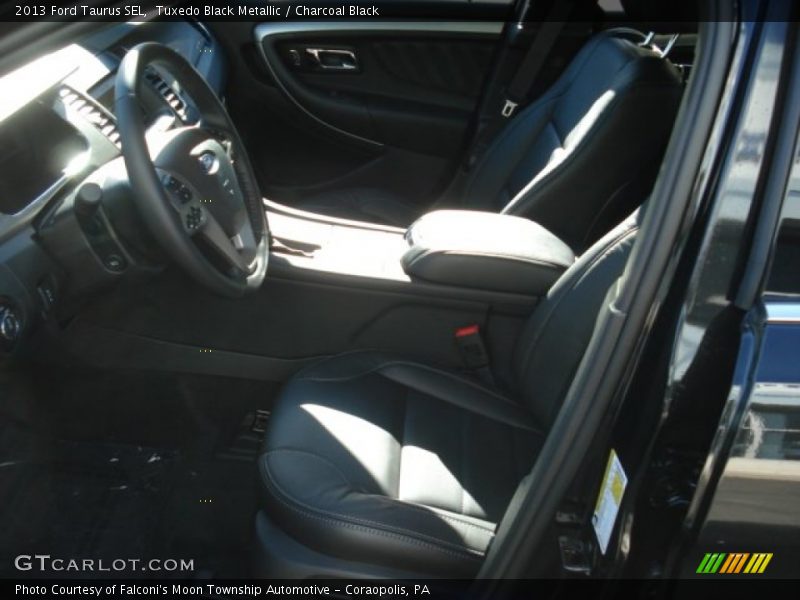 Tuxedo Black Metallic / Charcoal Black 2013 Ford Taurus SEL