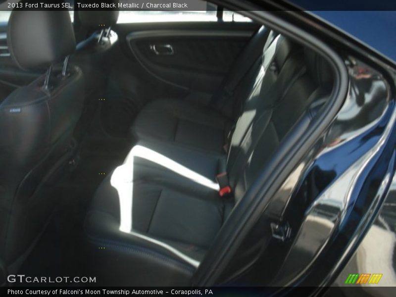 Tuxedo Black Metallic / Charcoal Black 2013 Ford Taurus SEL