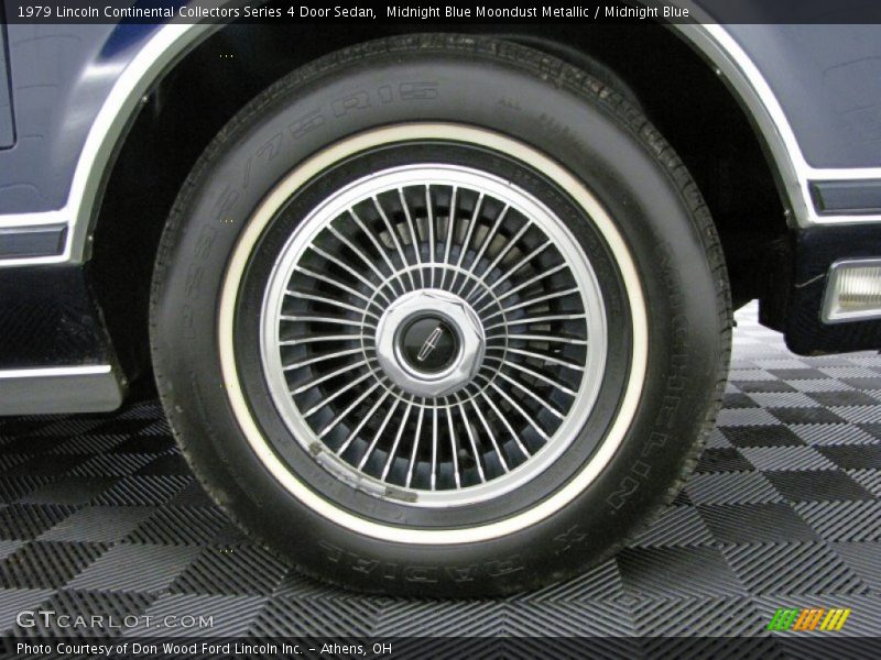 Midnight Blue Moondust Metallic / Midnight Blue 1979 Lincoln Continental Collectors Series 4 Door Sedan