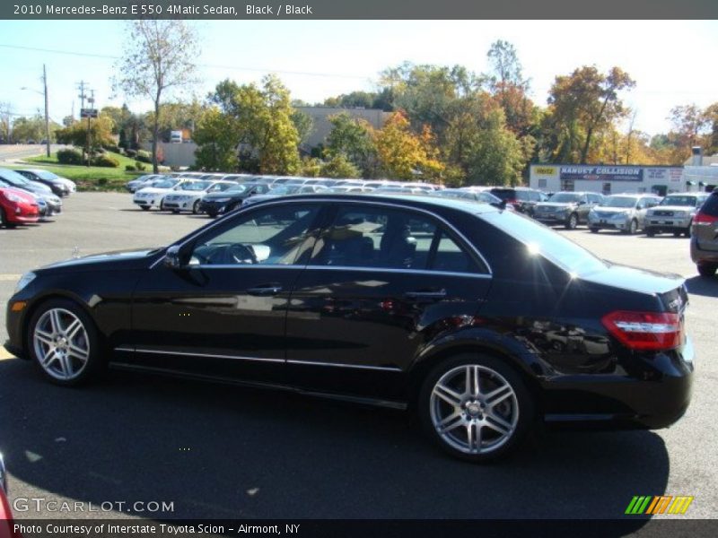 Black / Black 2010 Mercedes-Benz E 550 4Matic Sedan