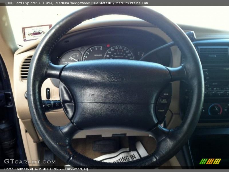  2000 Explorer XLT 4x4 Steering Wheel