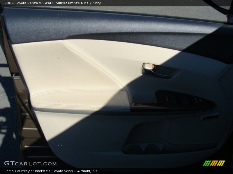 Sunset Bronze Mica / Ivory 2009 Toyota Venza V6 AWD