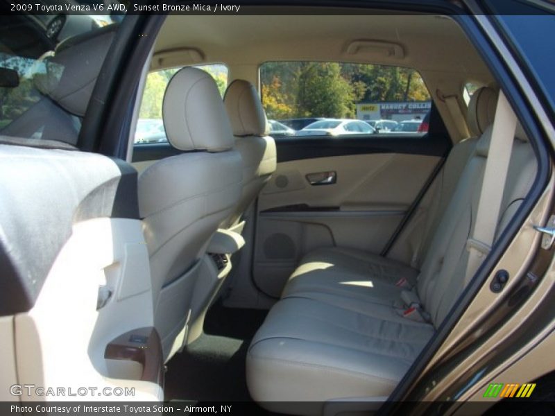 Sunset Bronze Mica / Ivory 2009 Toyota Venza V6 AWD