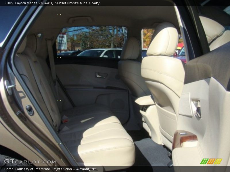 Sunset Bronze Mica / Ivory 2009 Toyota Venza V6 AWD