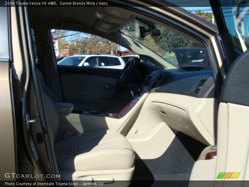 Sunset Bronze Mica / Ivory 2009 Toyota Venza V6 AWD