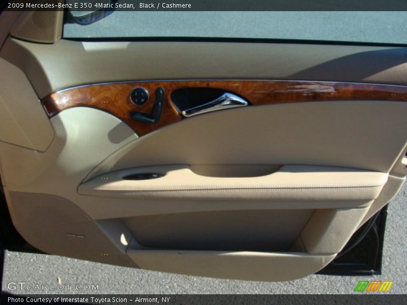 Black / Cashmere 2009 Mercedes-Benz E 350 4Matic Sedan