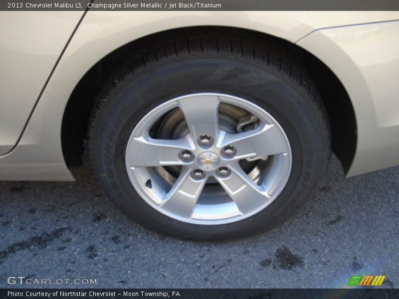 Champagne Silver Metallic / Jet Black/Titanium 2013 Chevrolet Malibu LS