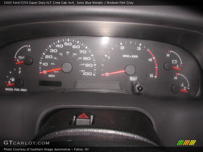 Sonic Blue Metallic / Medium Flint Grey 2003 Ford F250 Super Duty XLT Crew Cab 4x4