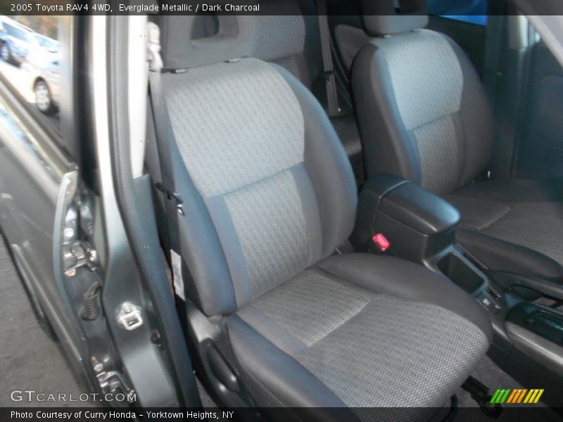 Everglade Metallic / Dark Charcoal 2005 Toyota RAV4 4WD