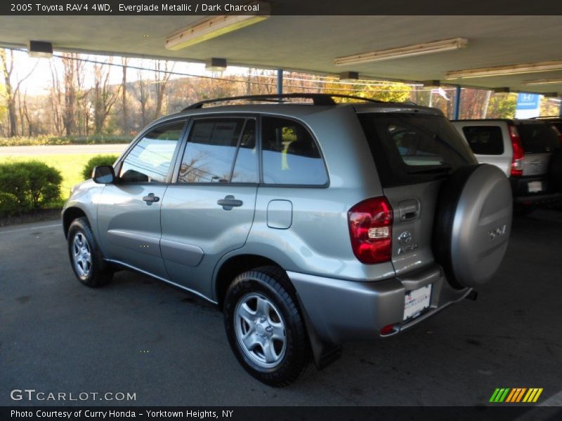 Everglade Metallic / Dark Charcoal 2005 Toyota RAV4 4WD