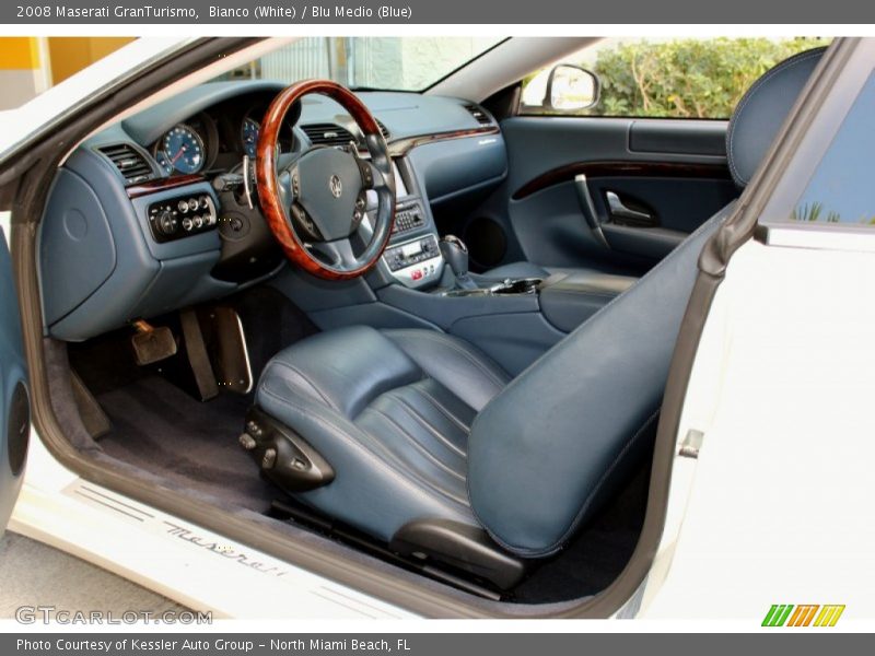 Blu Medio (Blue) Interior - 2008 GranTurismo  