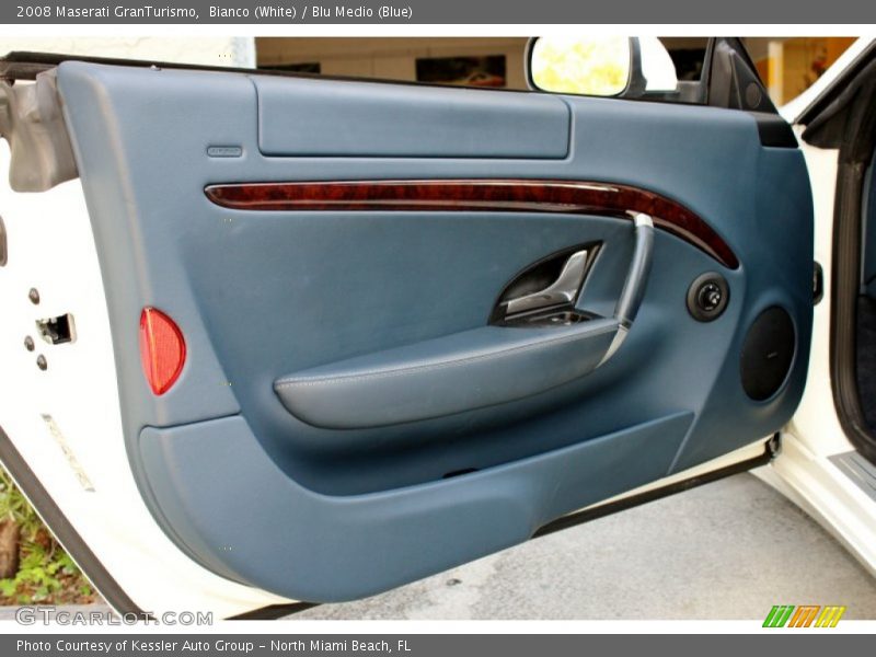 Door Panel of 2008 GranTurismo 