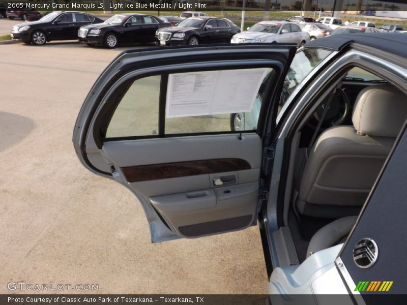 Light Ice Blue Metallic / Light Flint 2005 Mercury Grand Marquis LS