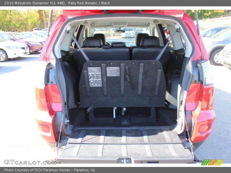 Rally Red Metallic / Black 2010 Mitsubishi Outlander XLS 4WD