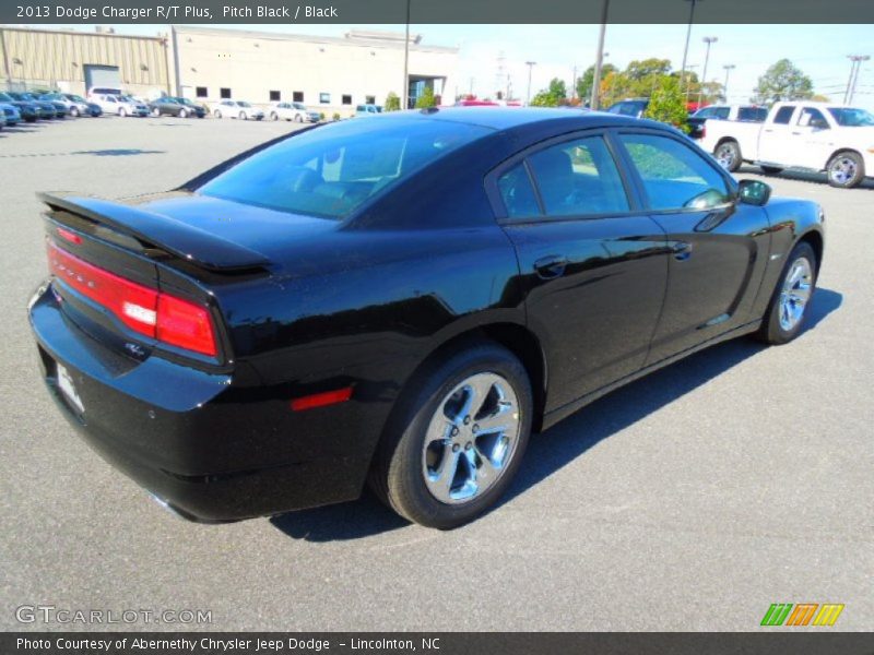 Pitch Black / Black 2013 Dodge Charger R/T Plus