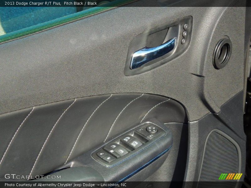 Pitch Black / Black 2013 Dodge Charger R/T Plus