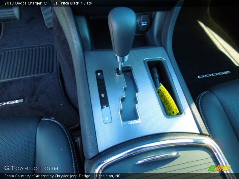 Pitch Black / Black 2013 Dodge Charger R/T Plus