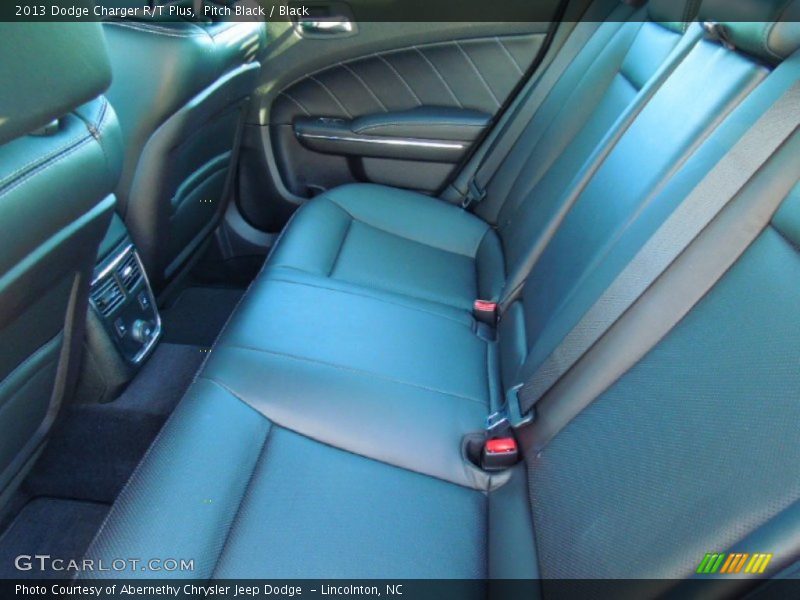 Pitch Black / Black 2013 Dodge Charger R/T Plus