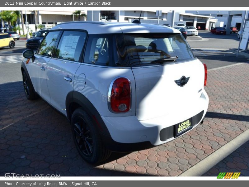 Light White / Carbon Black 2012 Mini Cooper Countryman