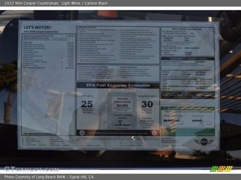 Light White / Carbon Black 2012 Mini Cooper Countryman