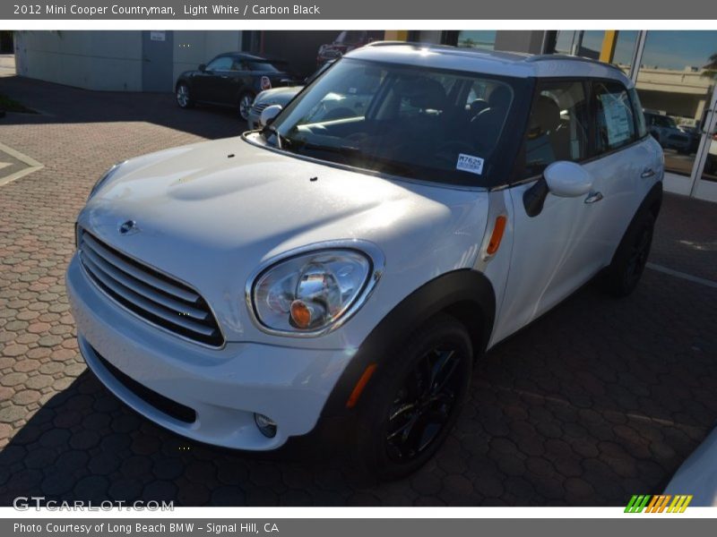 Light White / Carbon Black 2012 Mini Cooper Countryman
