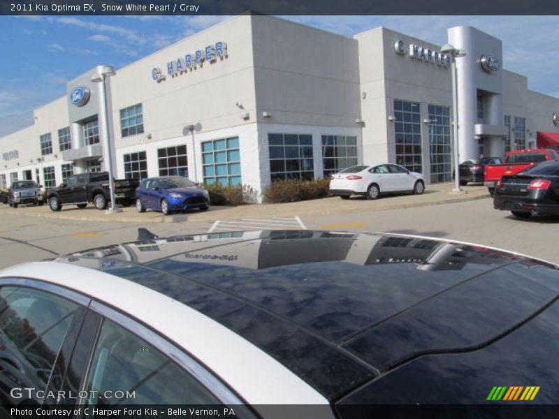 Snow White Pearl / Gray 2011 Kia Optima EX