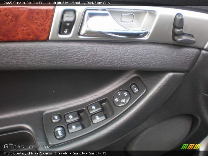 Bright Silver Metallic / Dark Slate Gray 2005 Chrysler Pacifica Touring