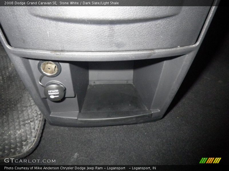 Stone White / Dark Slate/Light Shale 2008 Dodge Grand Caravan SE