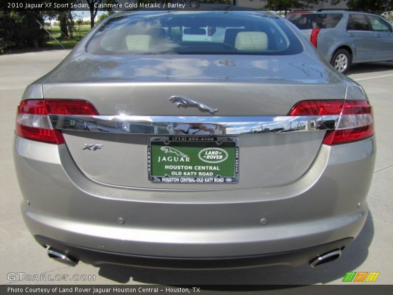 Cashmere Gold Metallic / Barley 2010 Jaguar XF Sport Sedan