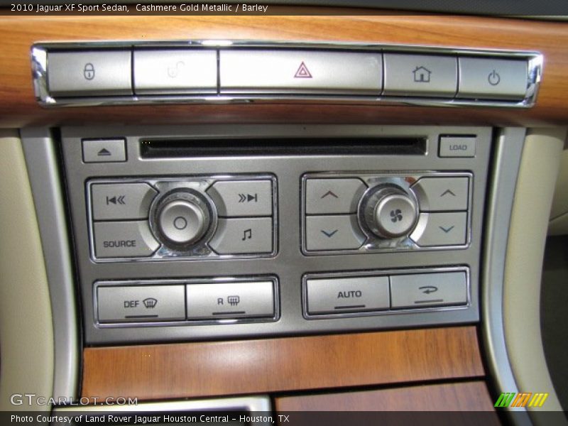 Controls of 2010 XF Sport Sedan