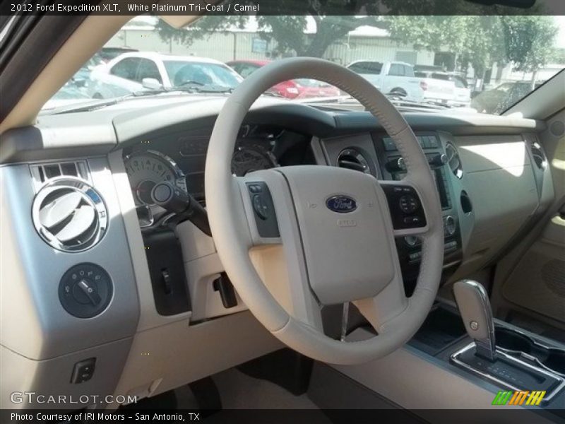 White Platinum Tri-Coat / Camel 2012 Ford Expedition XLT