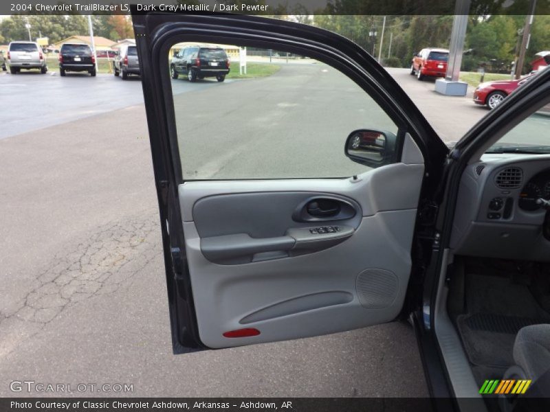 Dark Gray Metallic / Dark Pewter 2004 Chevrolet TrailBlazer LS