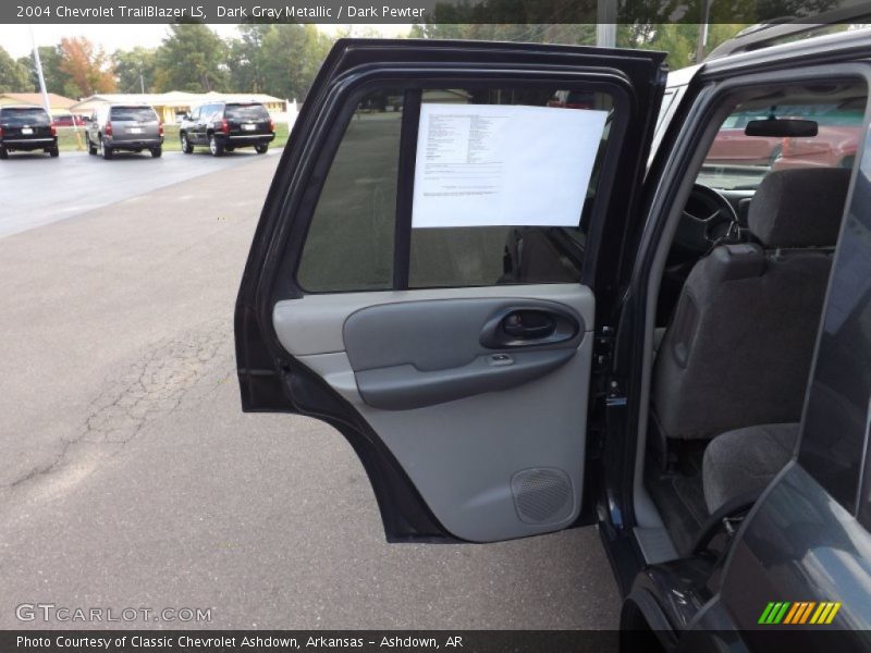 Dark Gray Metallic / Dark Pewter 2004 Chevrolet TrailBlazer LS