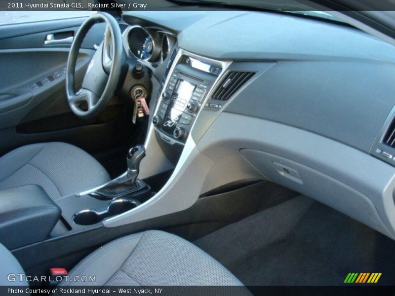 Radiant Silver / Gray 2011 Hyundai Sonata GLS