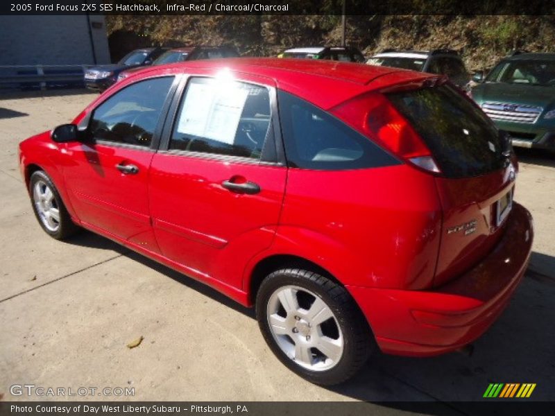 Infra-Red / Charcoal/Charcoal 2005 Ford Focus ZX5 SES Hatchback