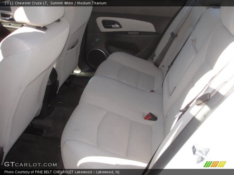 Summit White / Medium Titanium 2012 Chevrolet Cruze LT
