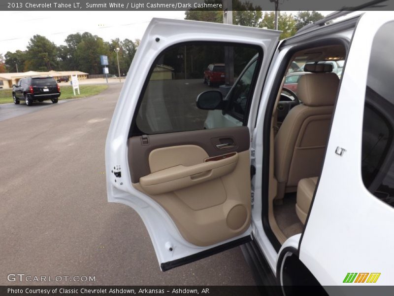 Summit White / Light Cashmere/Dark Cashmere 2013 Chevrolet Tahoe LT