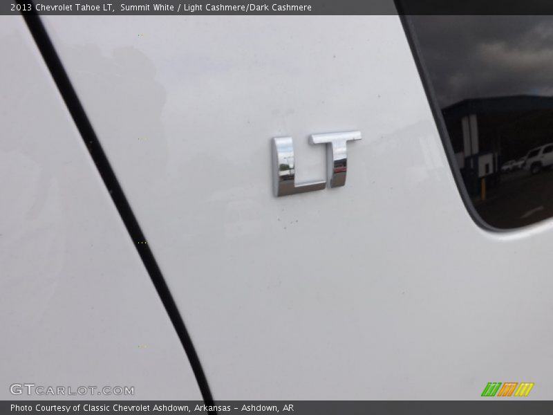 Summit White / Light Cashmere/Dark Cashmere 2013 Chevrolet Tahoe LT