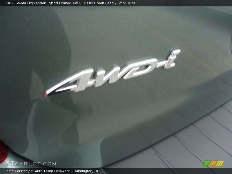 Oasis Green Pearl / Ivory Beige 2007 Toyota Highlander Hybrid Limited 4WD