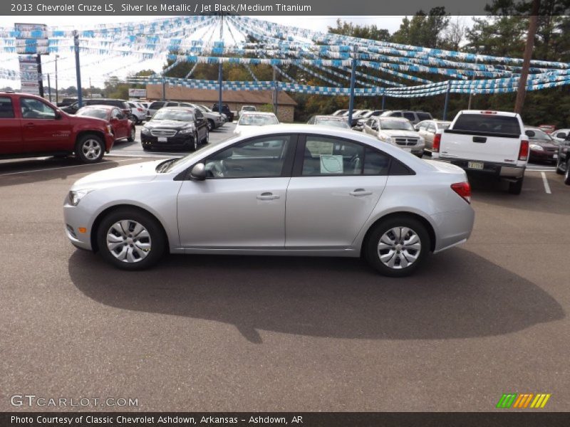 Silver Ice Metallic / Jet Black/Medium Titanium 2013 Chevrolet Cruze LS