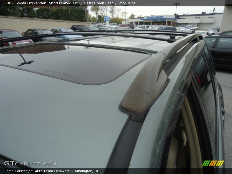 Oasis Green Pearl / Ivory Beige 2007 Toyota Highlander Hybrid Limited 4WD