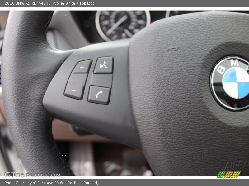 Alpine White / Tobacco 2010 BMW X5 xDrive30i