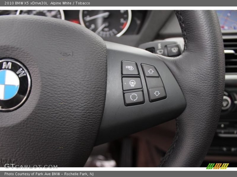 Alpine White / Tobacco 2010 BMW X5 xDrive30i