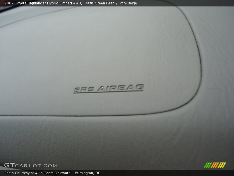 Oasis Green Pearl / Ivory Beige 2007 Toyota Highlander Hybrid Limited 4WD