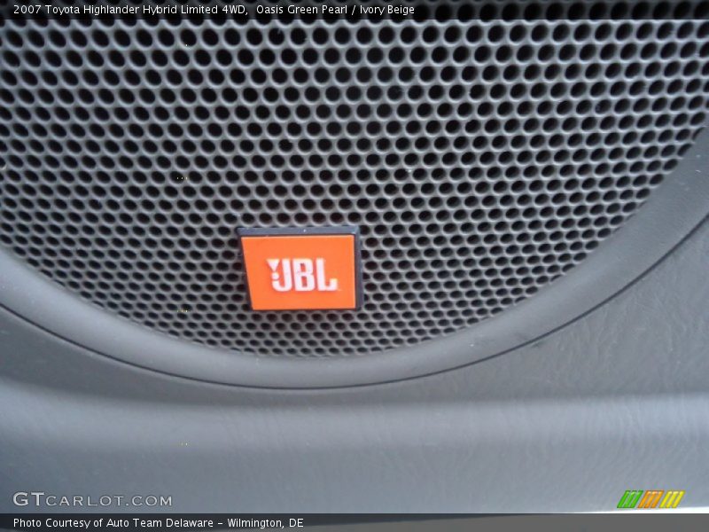 Audio System of 2007 Highlander Hybrid Limited 4WD